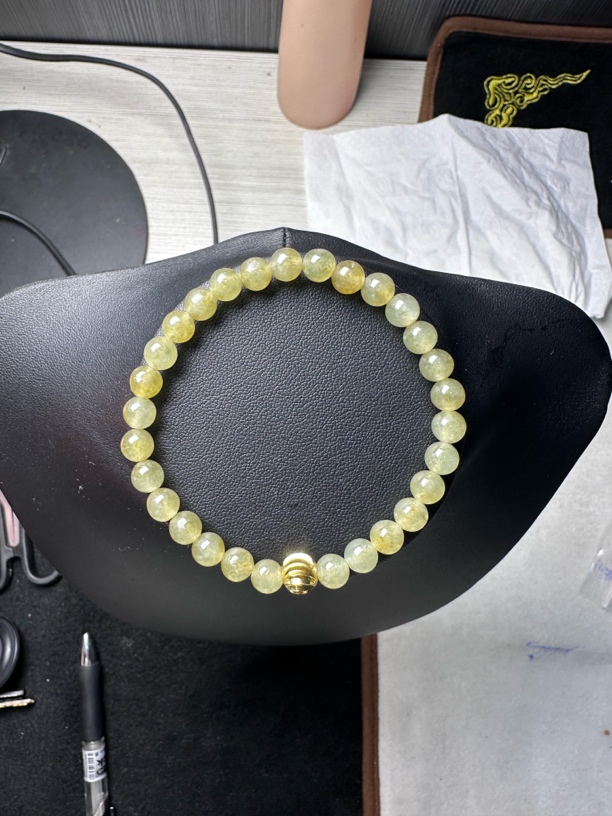 天然翡翠，卡6.3冰黄手链