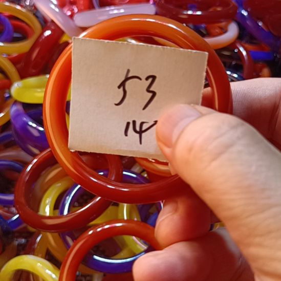 玛瑙/玉髓手镯未镶嵌