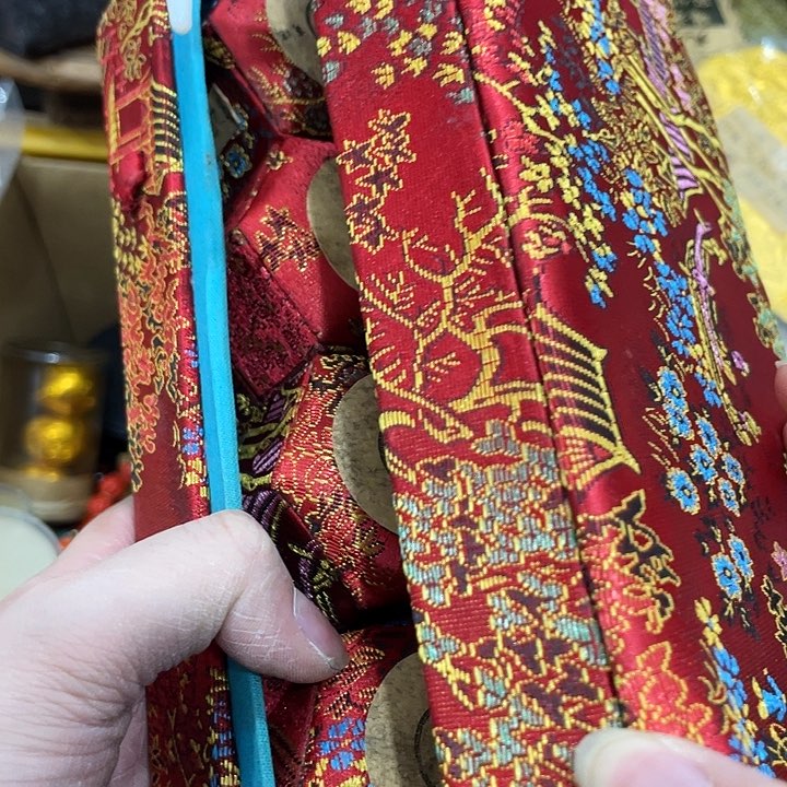 紫砂……………………………………………………
