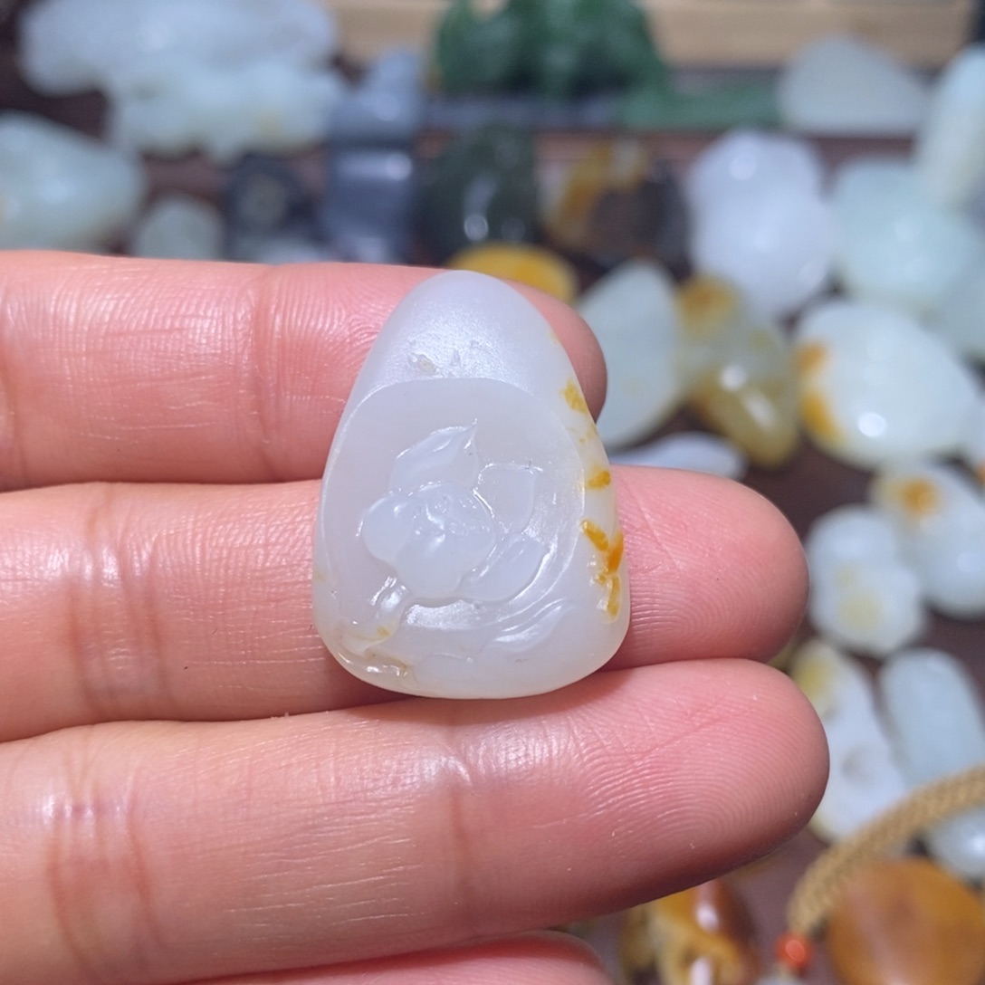 和田玉吊坠(不含链)未镶嵌