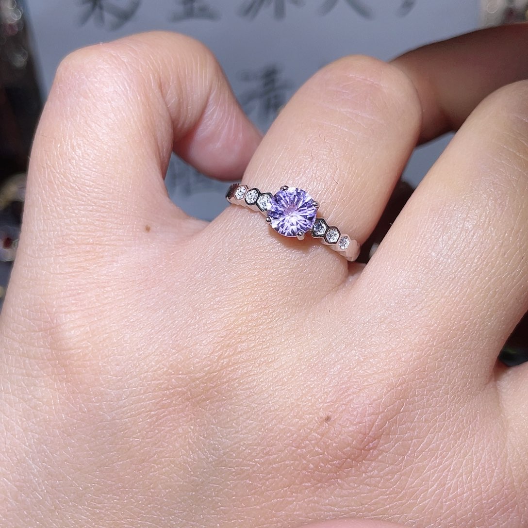 紫晶戒指银S925镶嵌445566