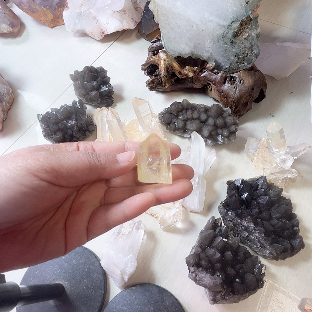 天然水晶原石未镶嵌水晶L**L