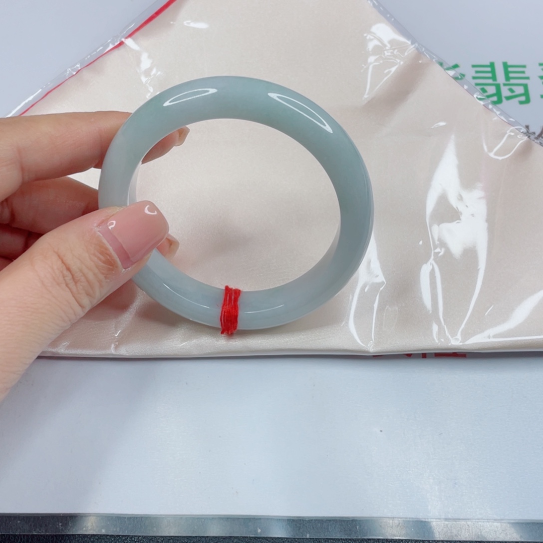 悦****翡翠未镶嵌手镯冰晴手镯