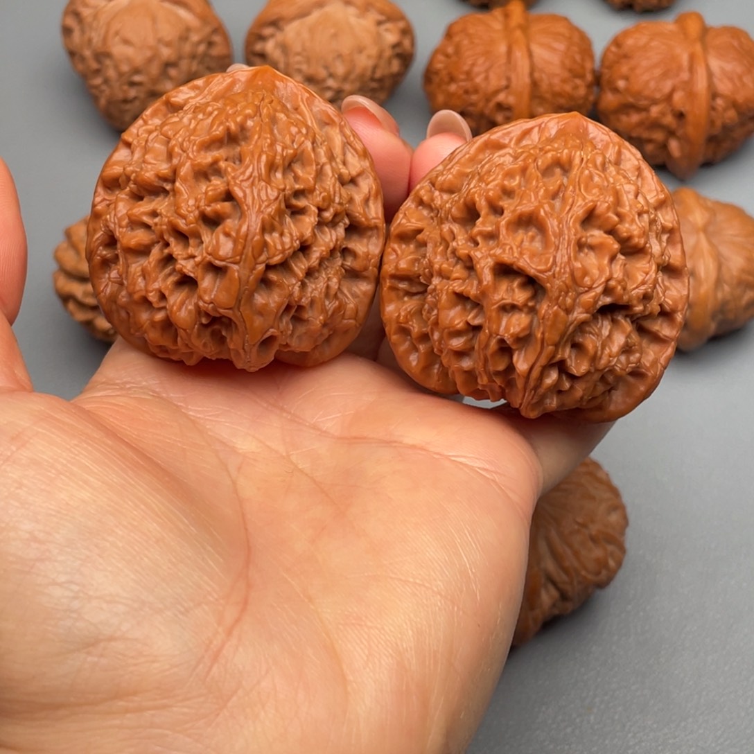 文玩核桃把件45➕水龙纹