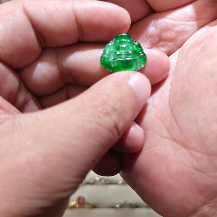 翡翠颈饰未镶嵌5455425725656