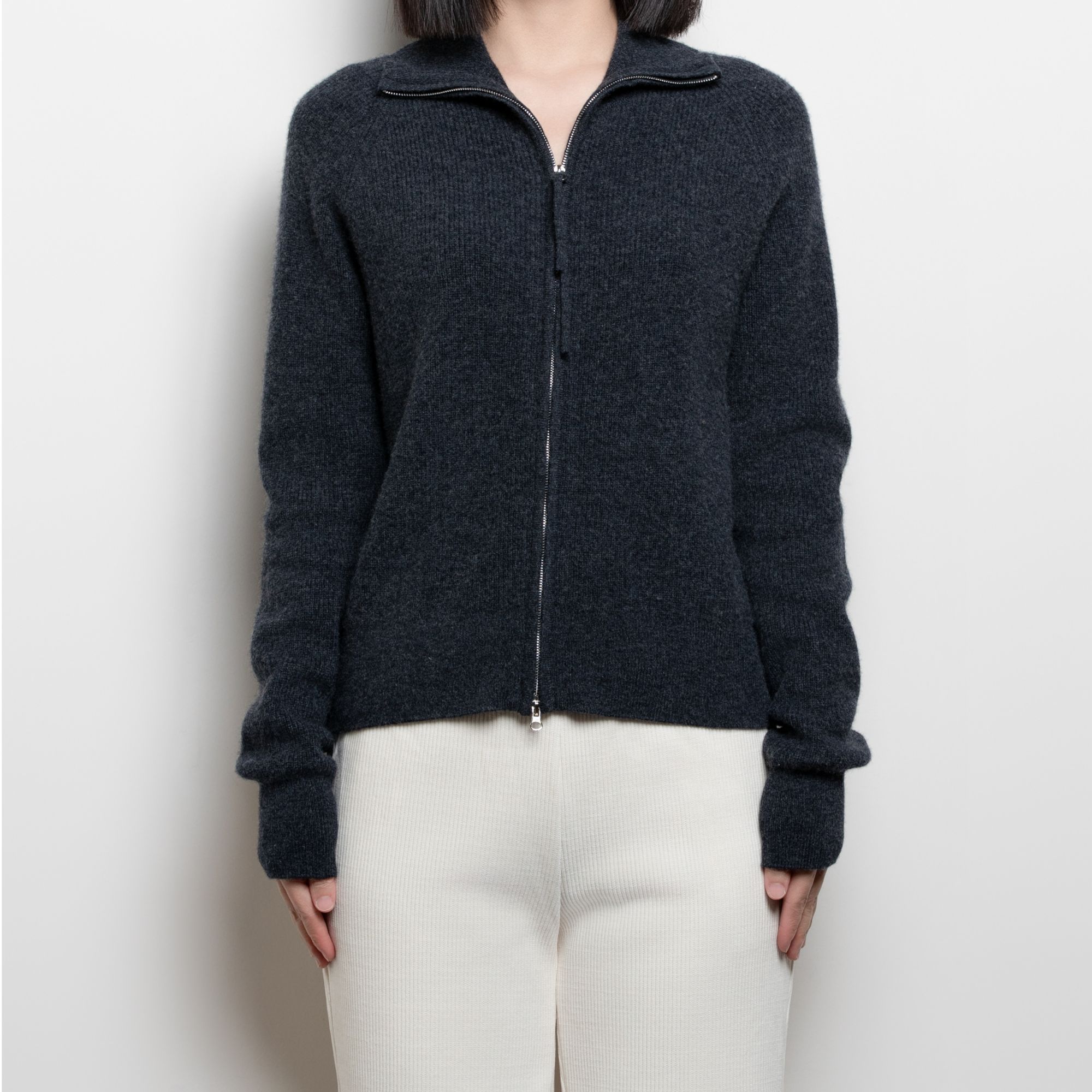 时尚百搭毛衣长袖短款休闲羊绒连帽宽松加厚秋冬保暖翻领毛衣7027