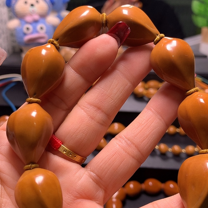 米***生橄榄核手串/手链三花手串