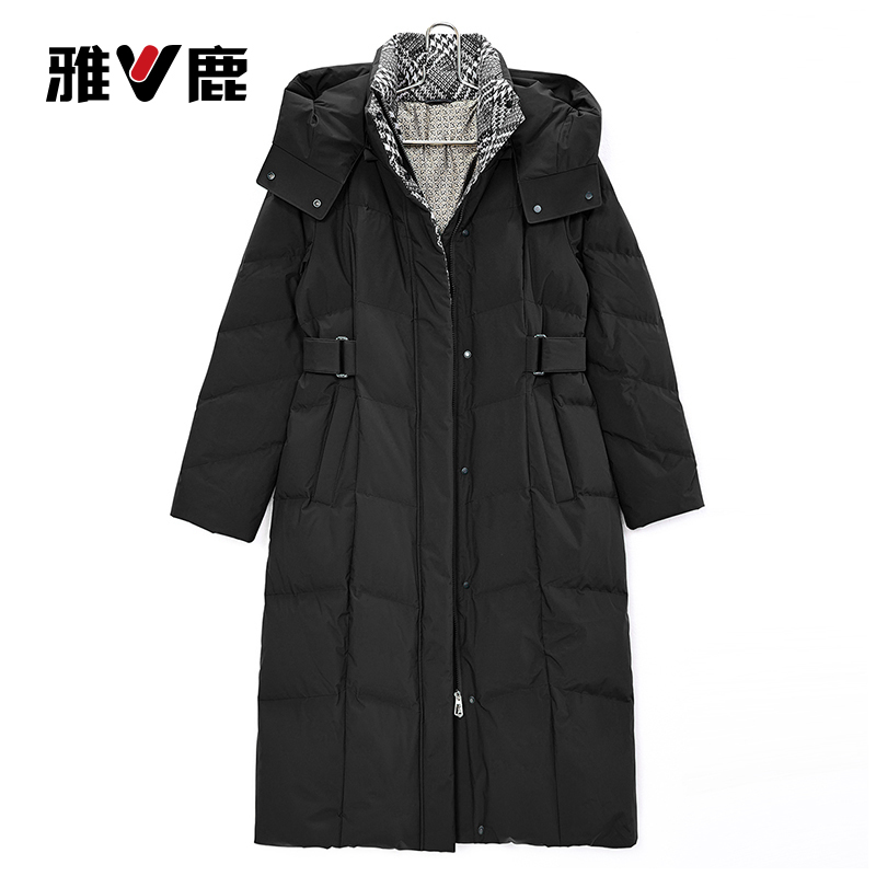 雅鹿黑色羽绒服女款长款女款过膝保暖显瘦大码外套冬季时尚休闲