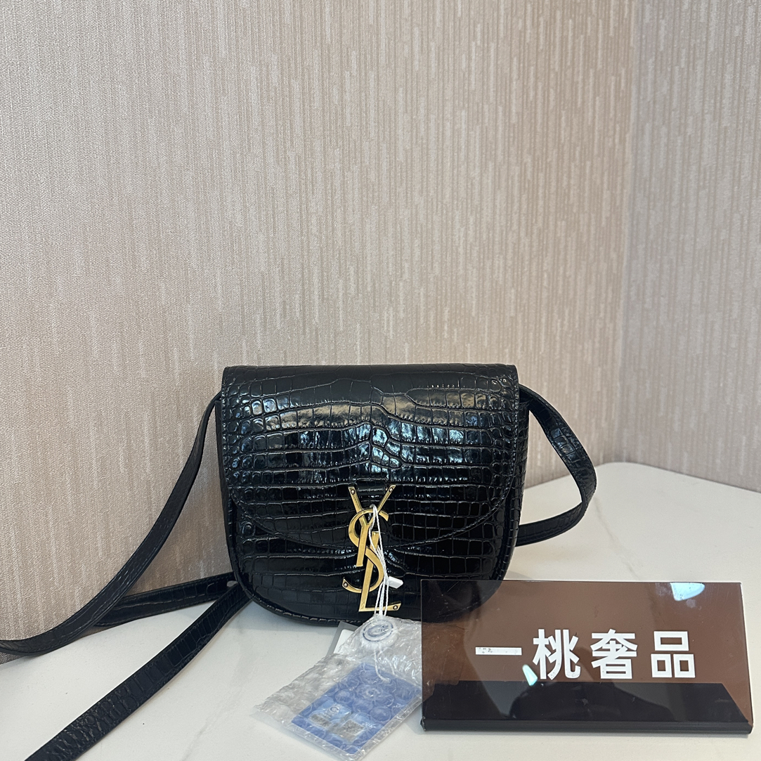 95新 YSL/圣罗兰 一桃/实际98新/圣罗兰 kala 鳄压马鞍