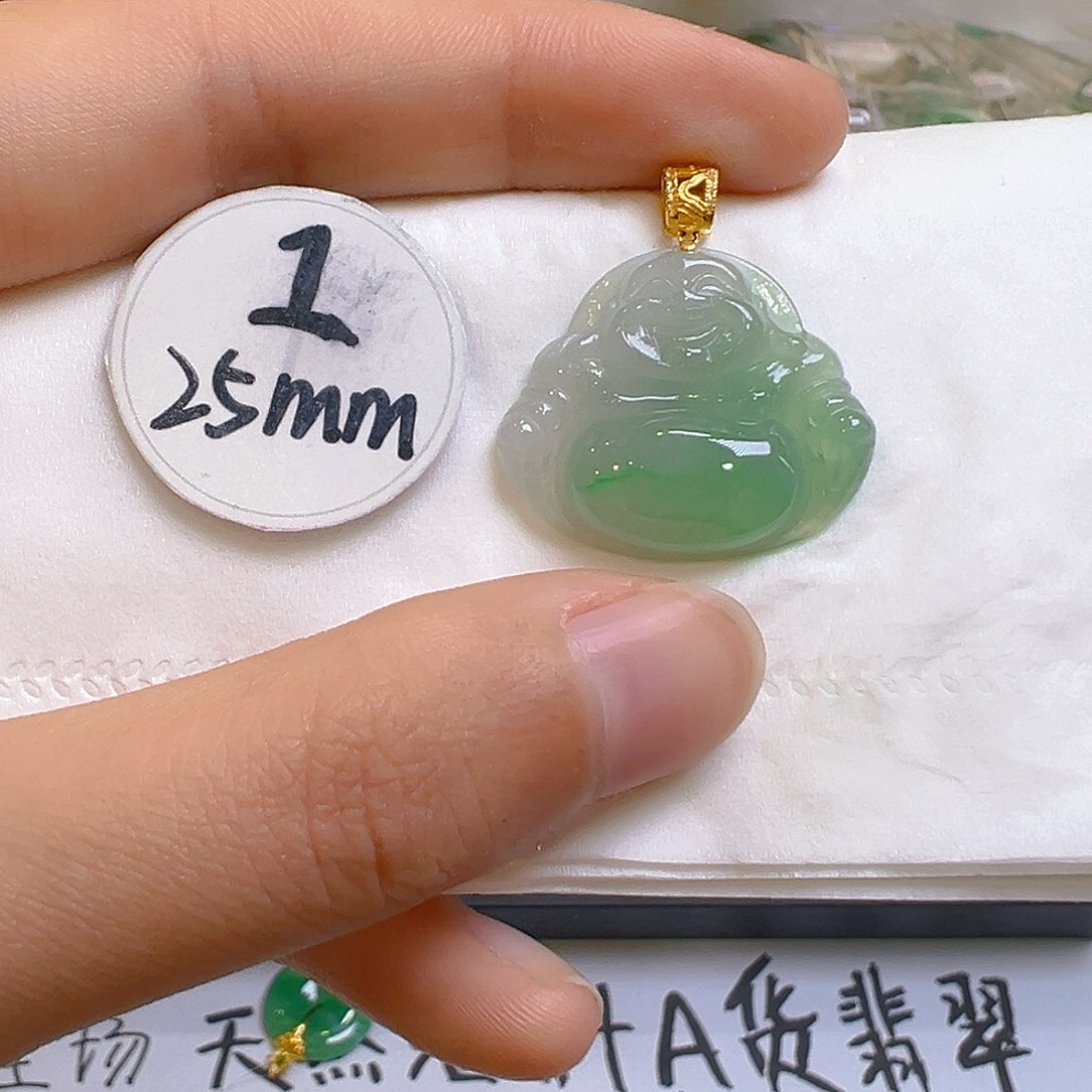 翡翠颈饰18K金镶嵌翡翠