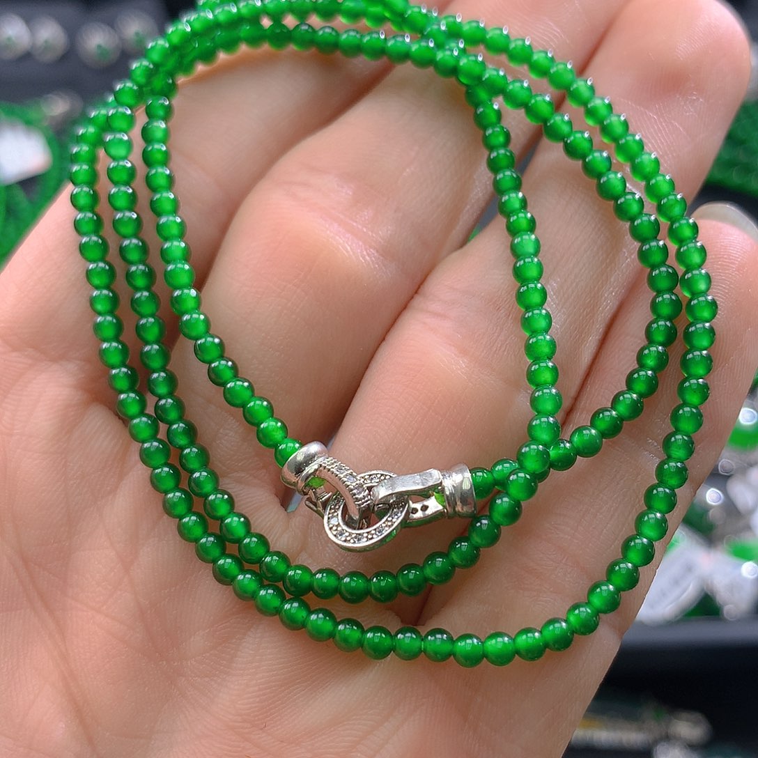 翡翠手链未镶嵌翡翠3.0