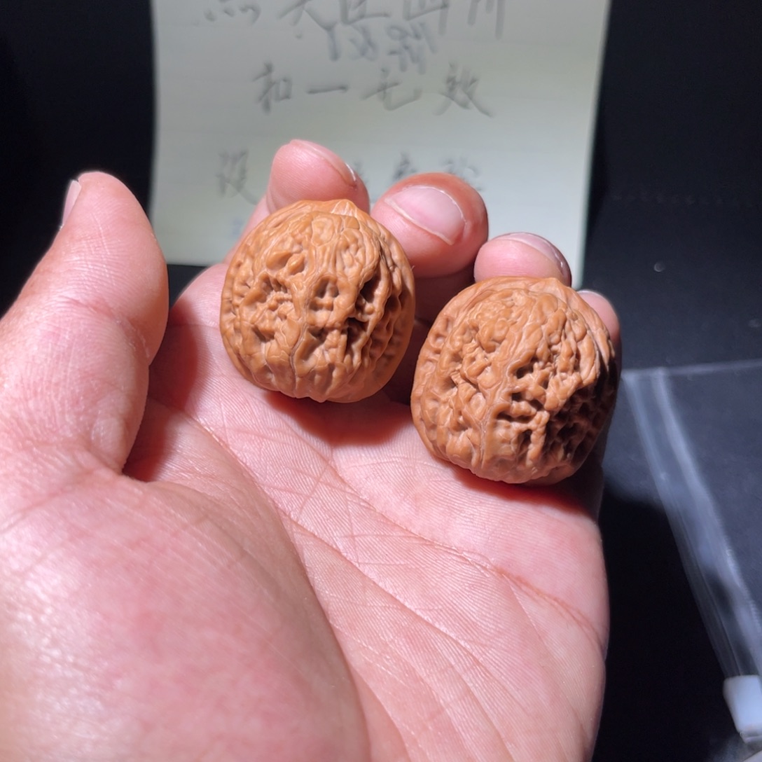 文玩核桃把件可*凤凰台