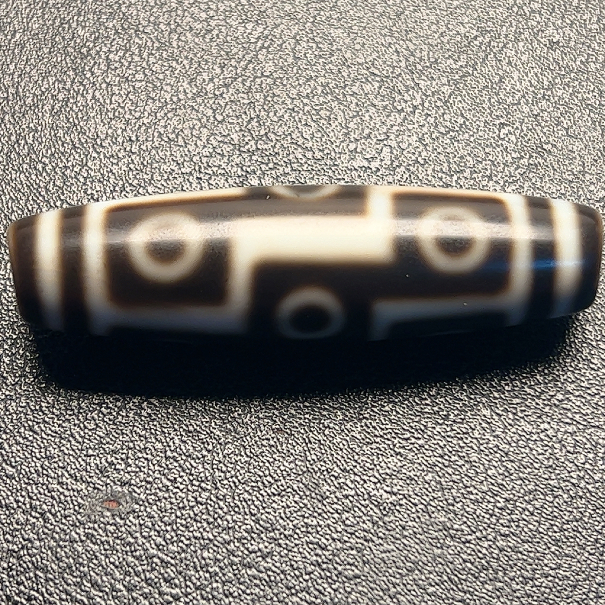 鑫淼台湾良品天珠折线九眼60✖️16