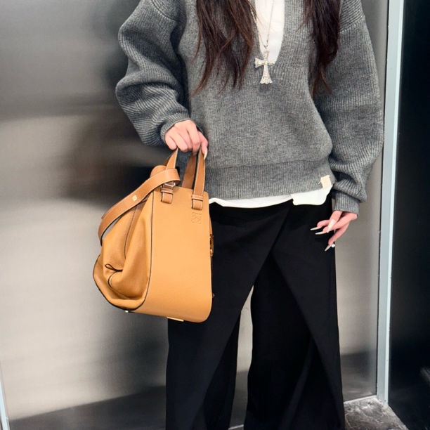 95新 LOEWE/罗意威 罗意威Loewe手提斜挎包