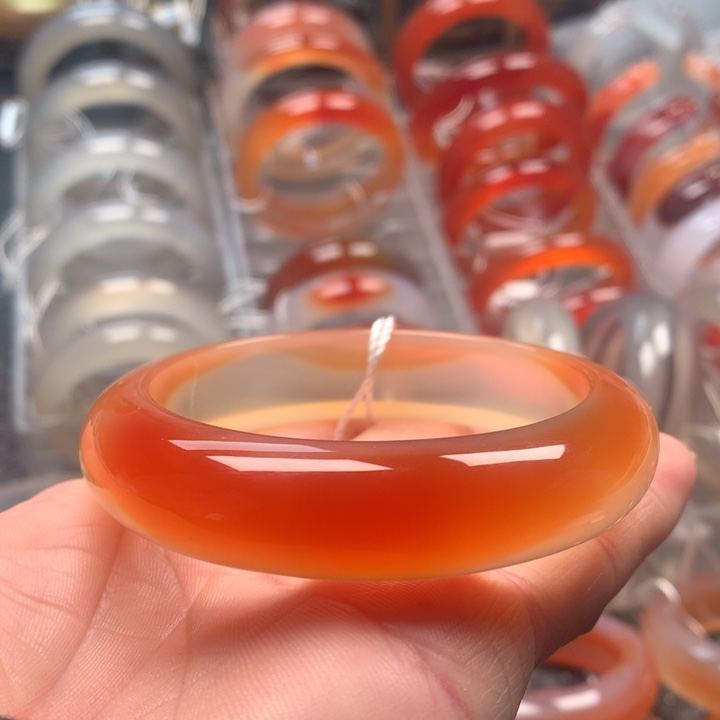 玛瑙/玉髓未镶嵌手镯