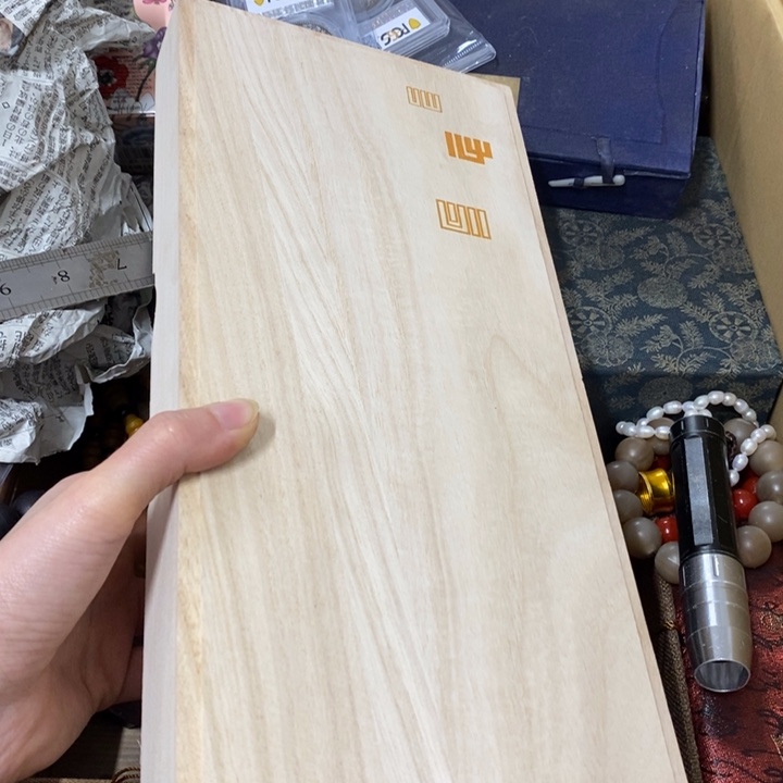 瓷片哈中古工艺品一件