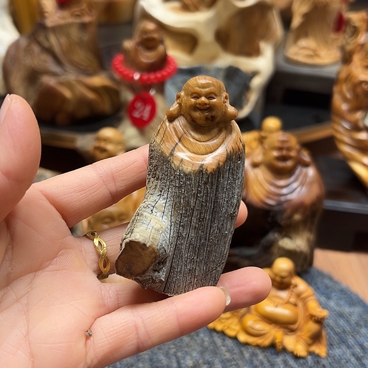 柏木太行崖柏手把摆件