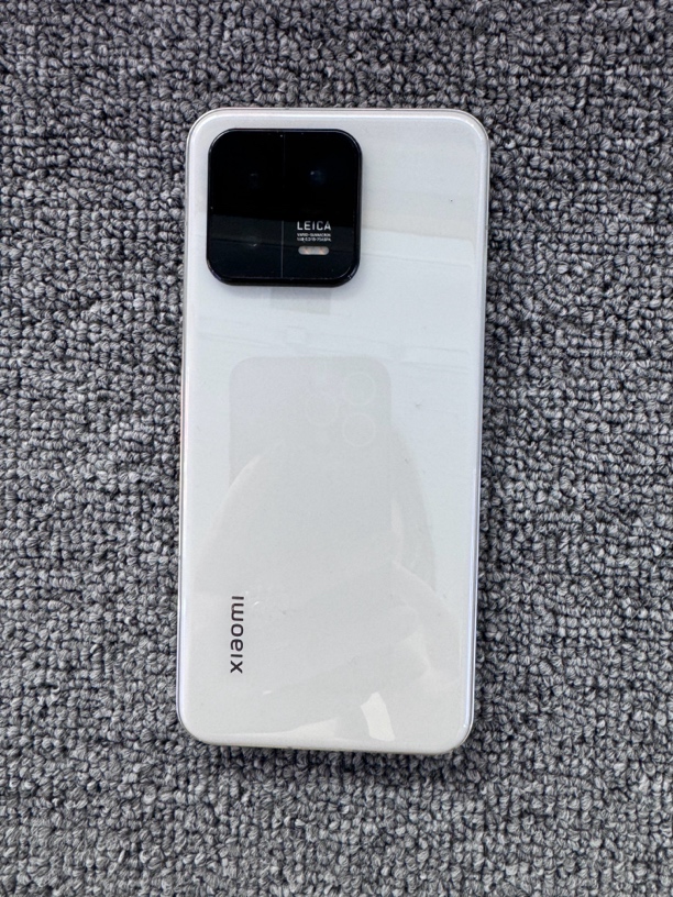 95新 Xiaomi/小米 小米13手机骁龙8Gen2徕卡镜 12+256G 白色 