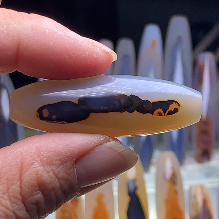 玛瑙/玉髓颈饰未镶嵌185