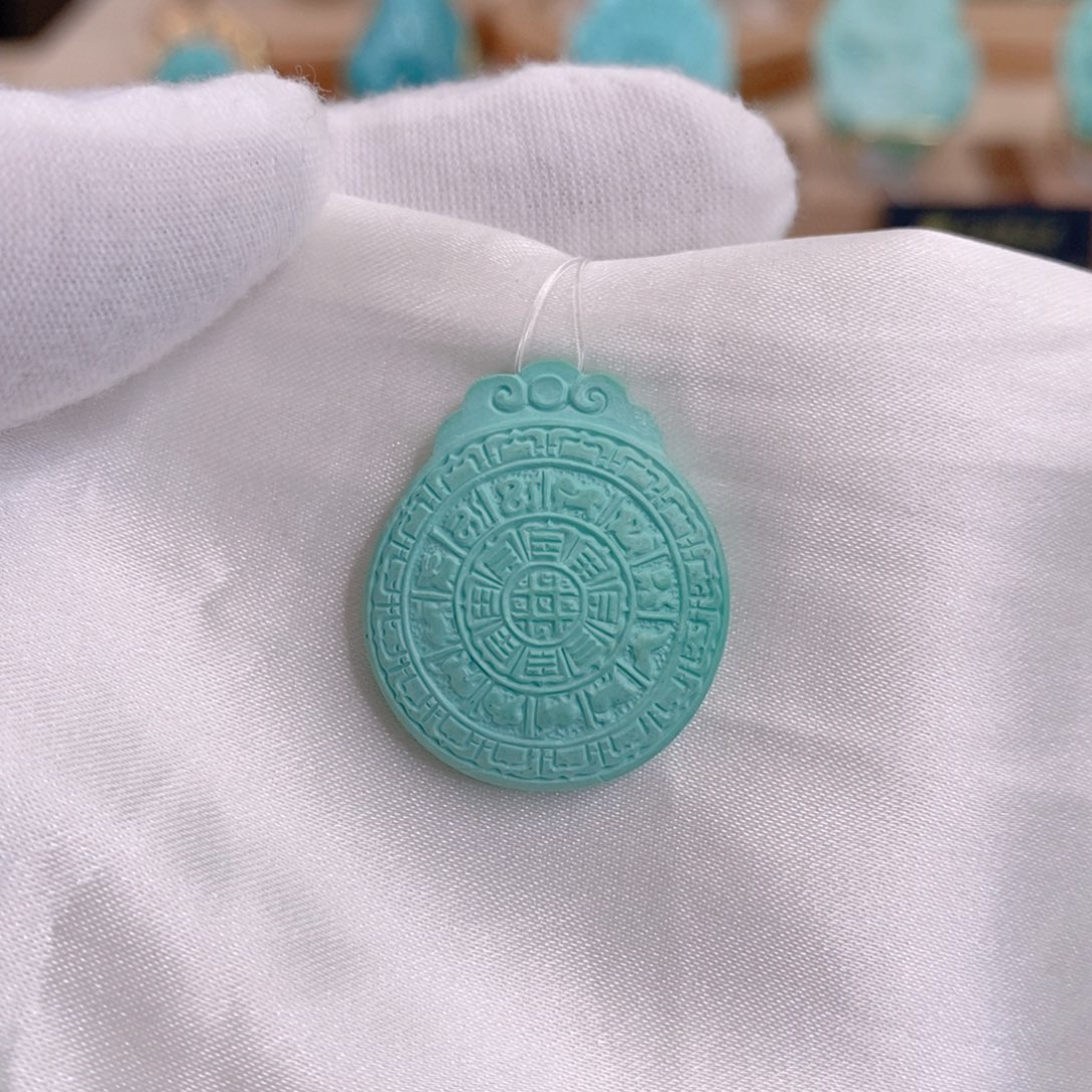 绿松石未镶嵌珠宝奇石