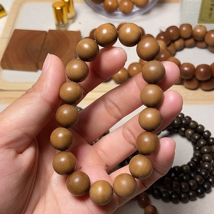 木老山檀香，圆珠老料