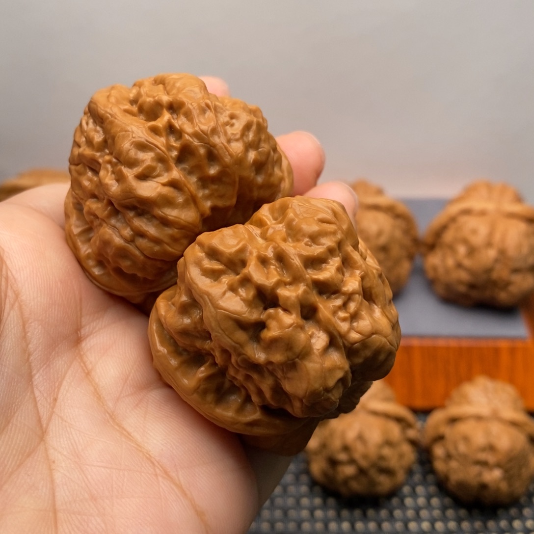 文玩核桃把件『****?边42左右