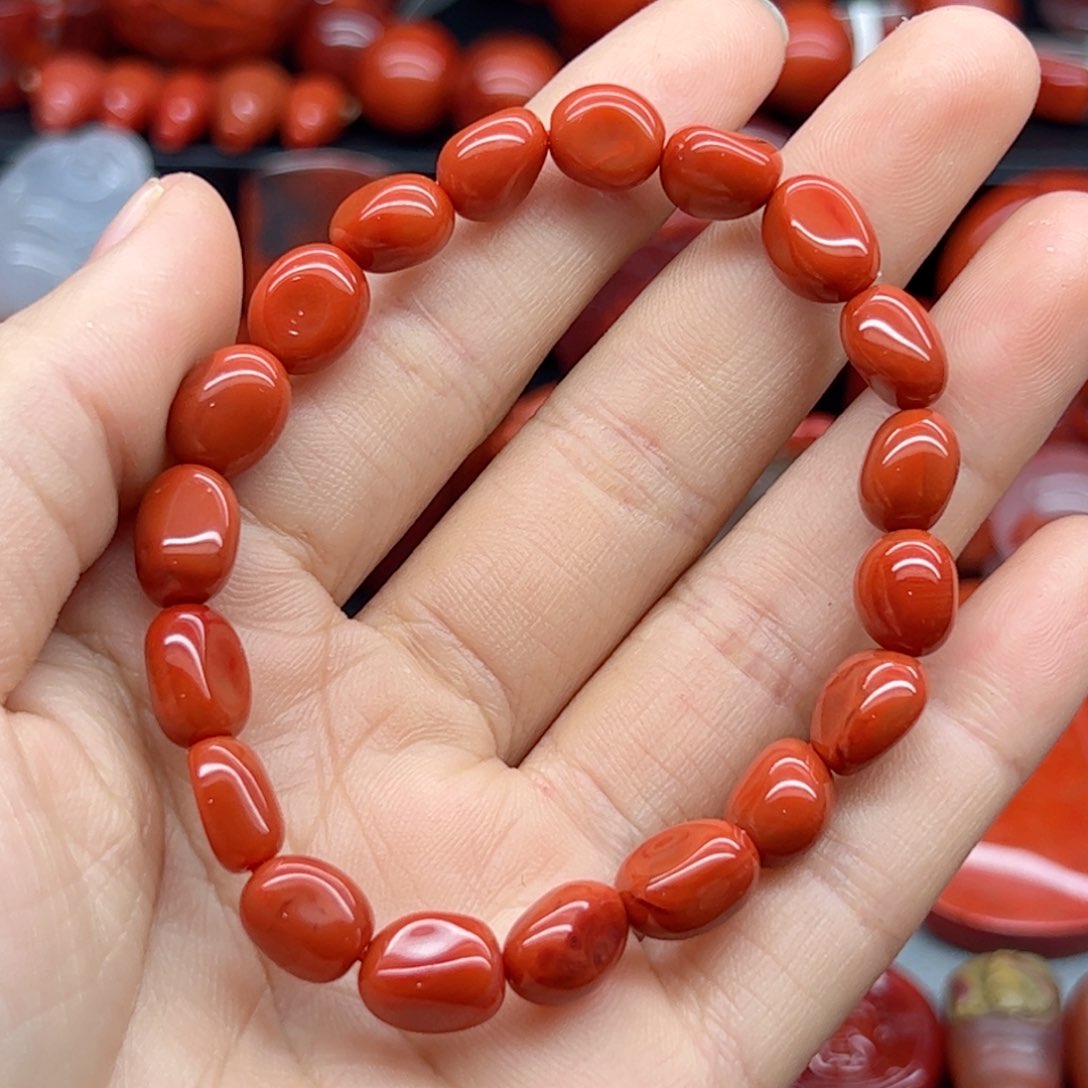 南红玛瑙配饰未镶嵌