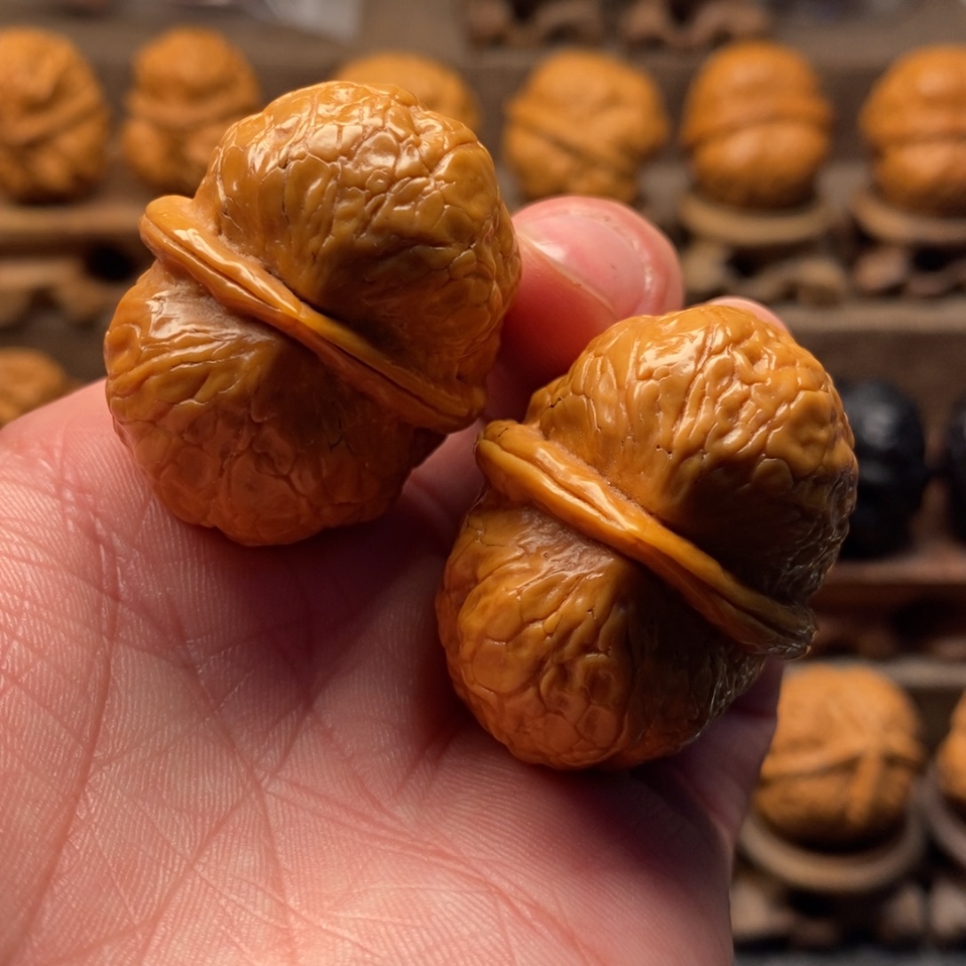 文玩核桃把件滑皮罗汉40尺寸