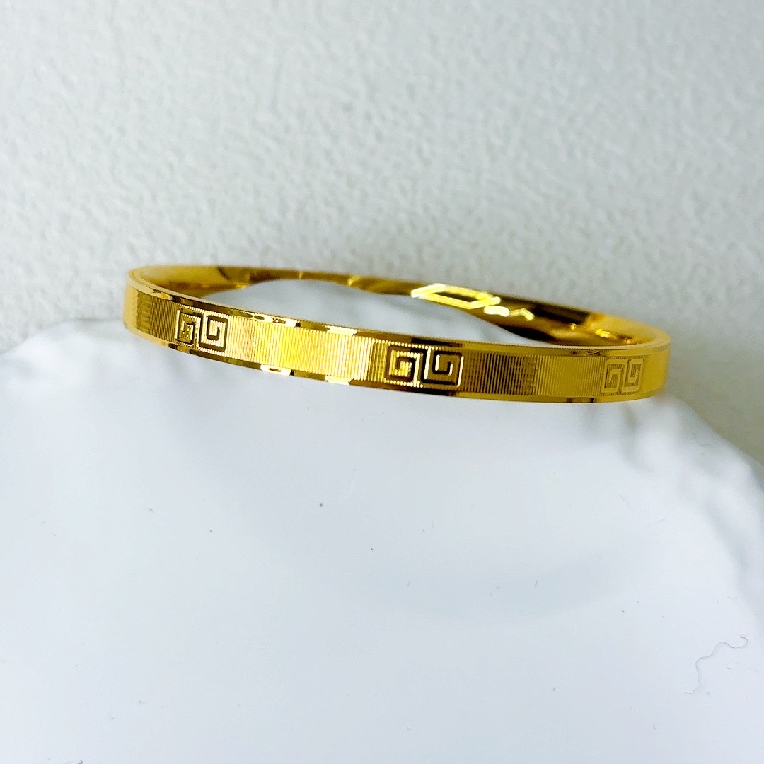 高定抛光回车纹手镯-422