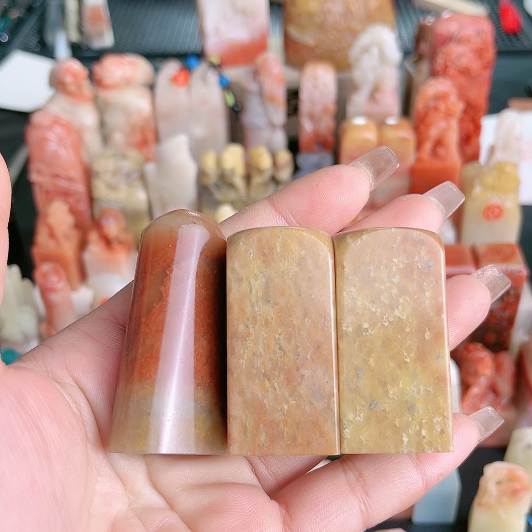 寿山石印石三连章