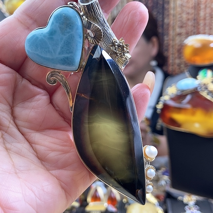 琥珀银S925镶嵌颈饰吊坠