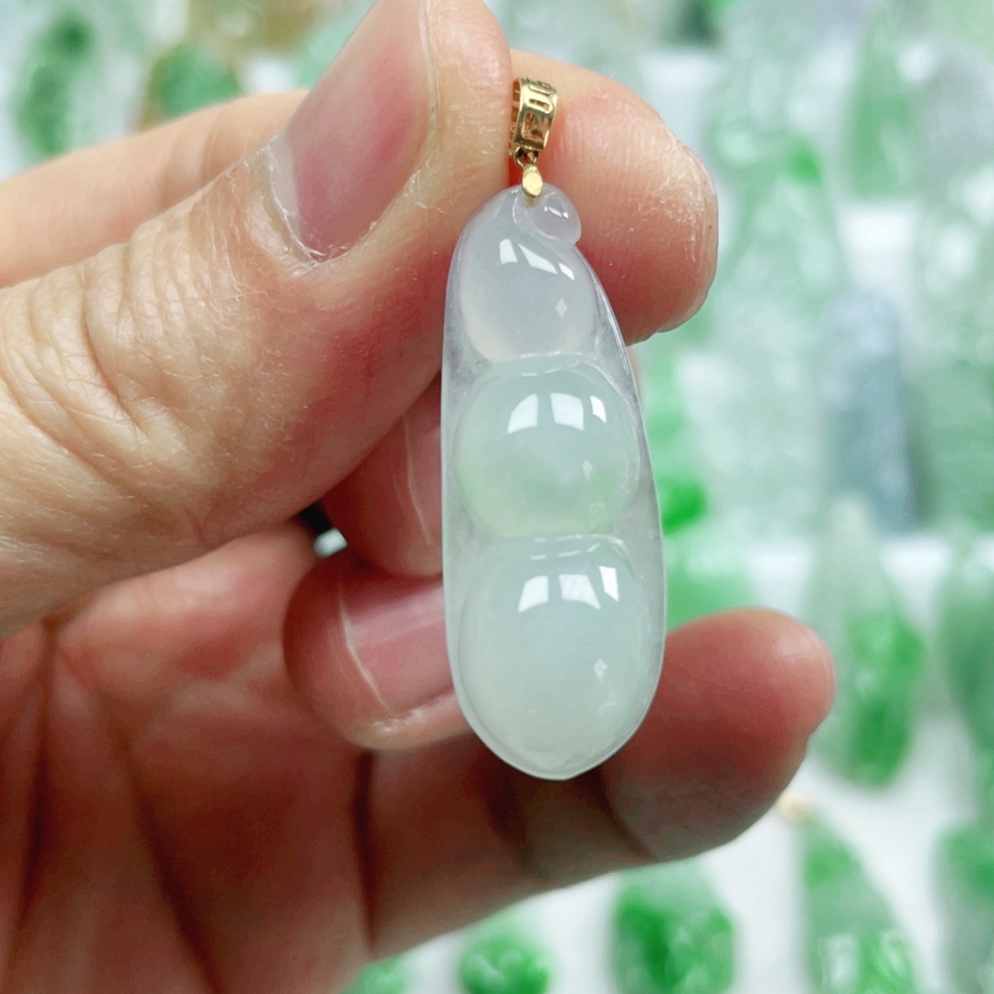 翡翠吊坠(不含链)18K金镶嵌