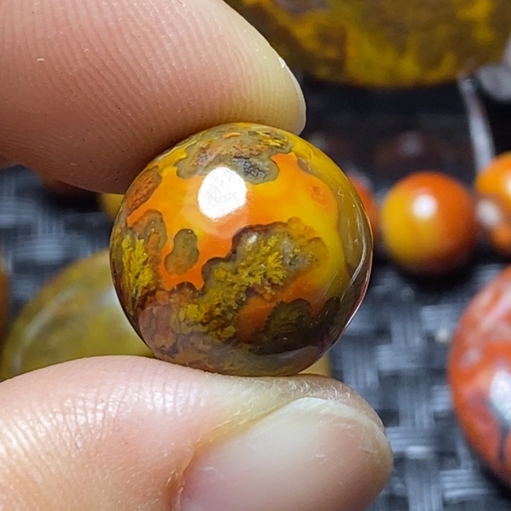 玛瑙/玉髓颈饰未镶嵌金**瑰