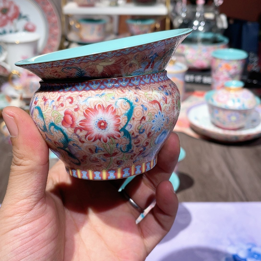 瓷片对方的滴滴答答的