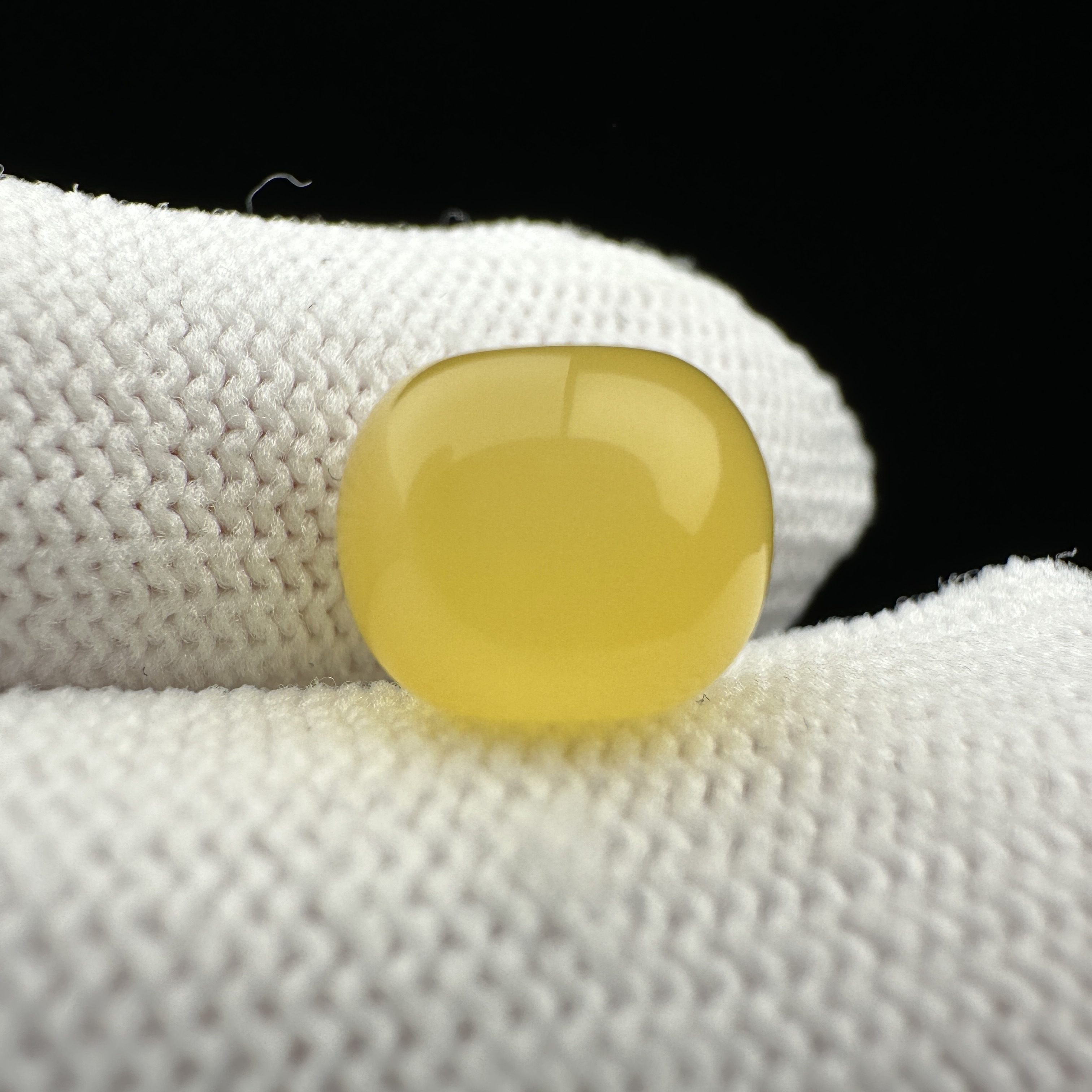 F2405天然原矿蜜蜡 墩子9.8*8mm支持复检假一罚十