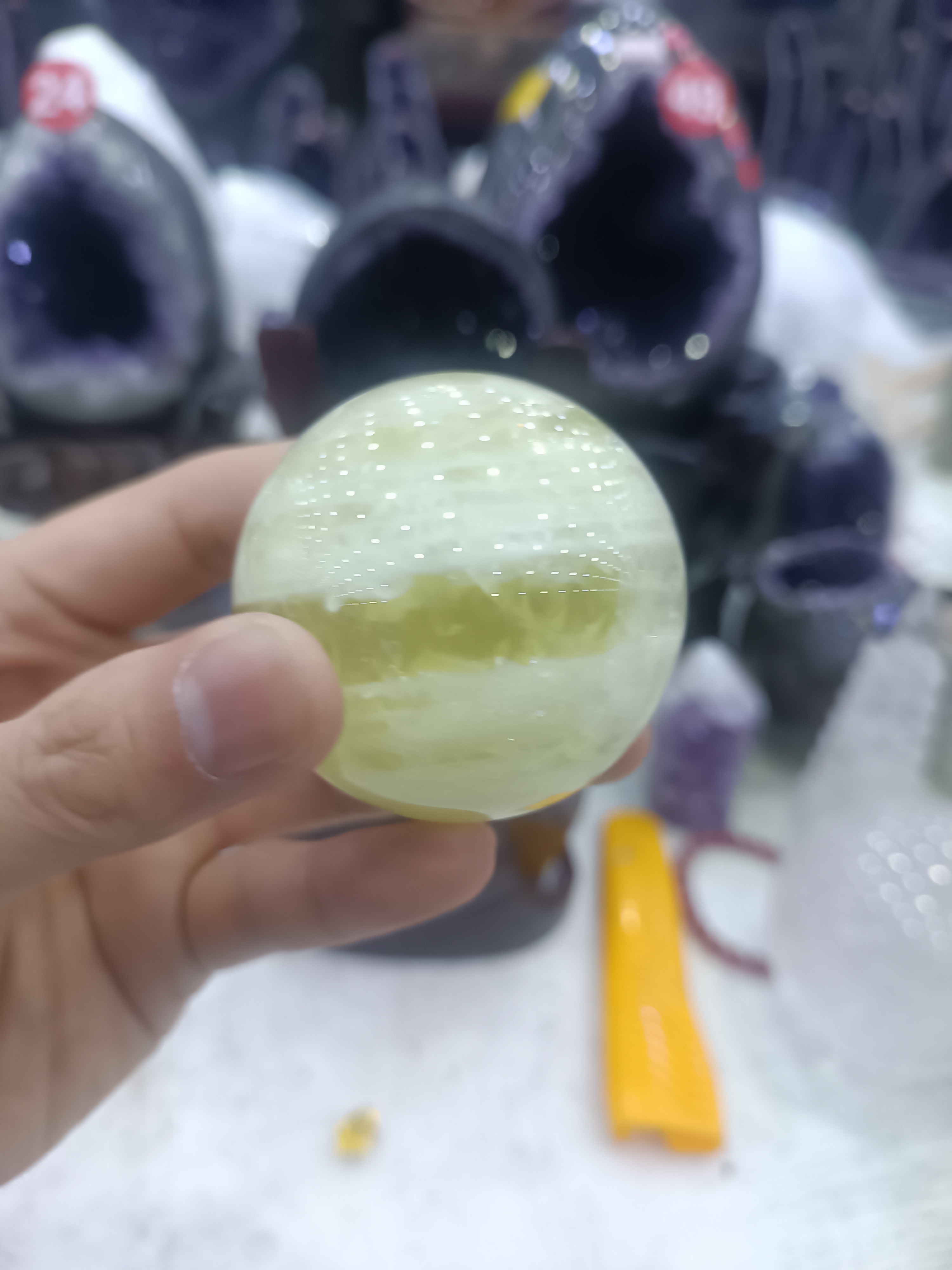 巴西乌拉圭紫水晶摆件