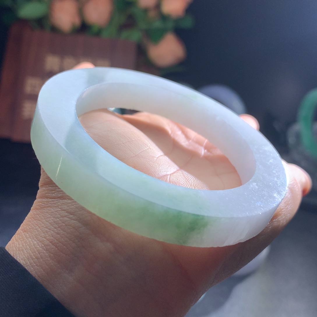 定制翡翠手镯未镶嵌