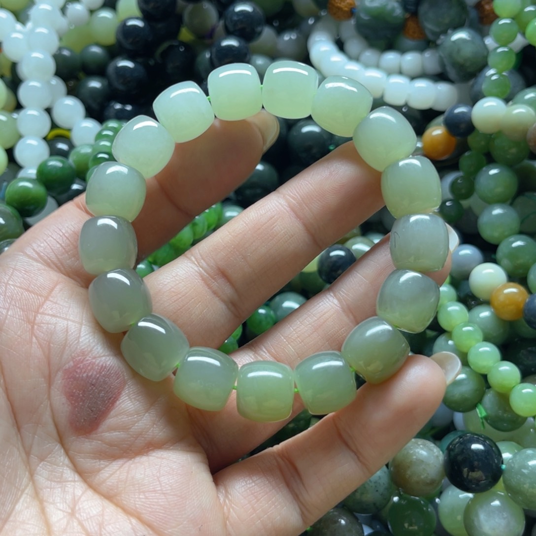 和田玉手链未镶嵌