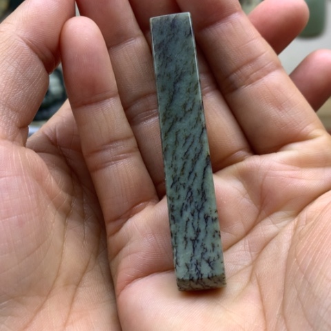 【闪购商品】未镶嵌透闪石质玉挂件