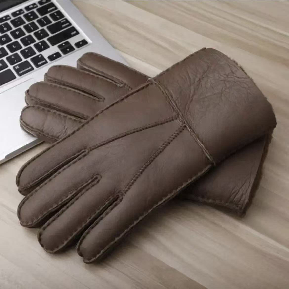 微瑕疵羊皮羊毛皮毛一体手套 颜色随机