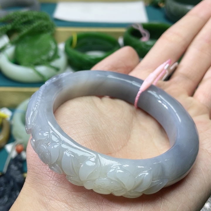 和田玉手镯57+圈口 编号78未镶嵌