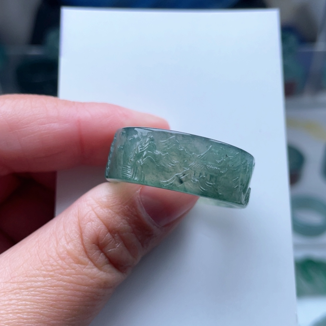 【闪购商品】翡翠戒指未镶嵌明*?翡翠