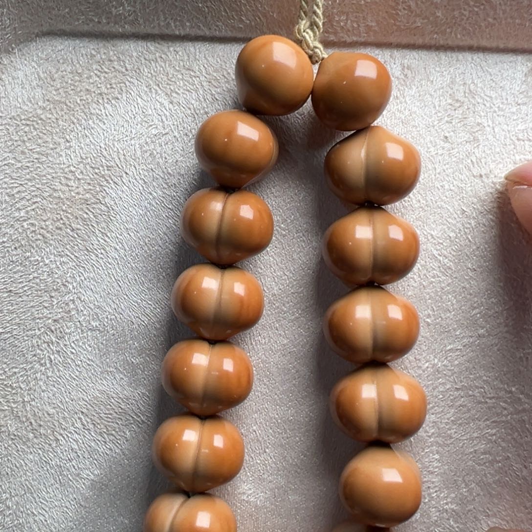 ****峰手串猴头核桃猴头