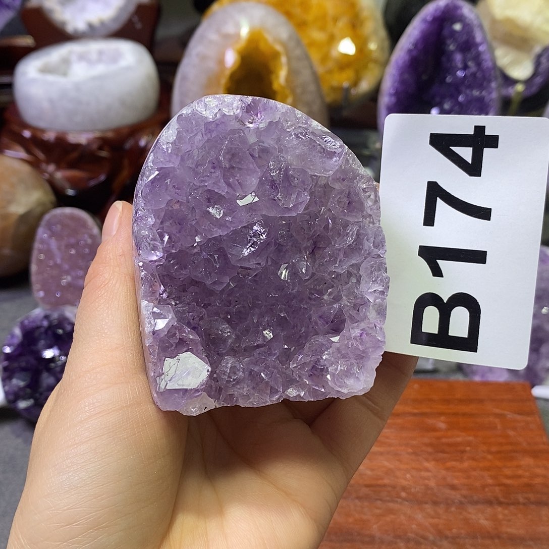 珠宝半成品未镶嵌紫晶