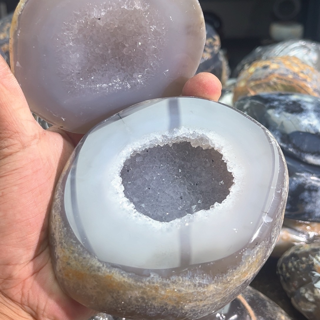紫晶摆件未镶嵌聚宝盆