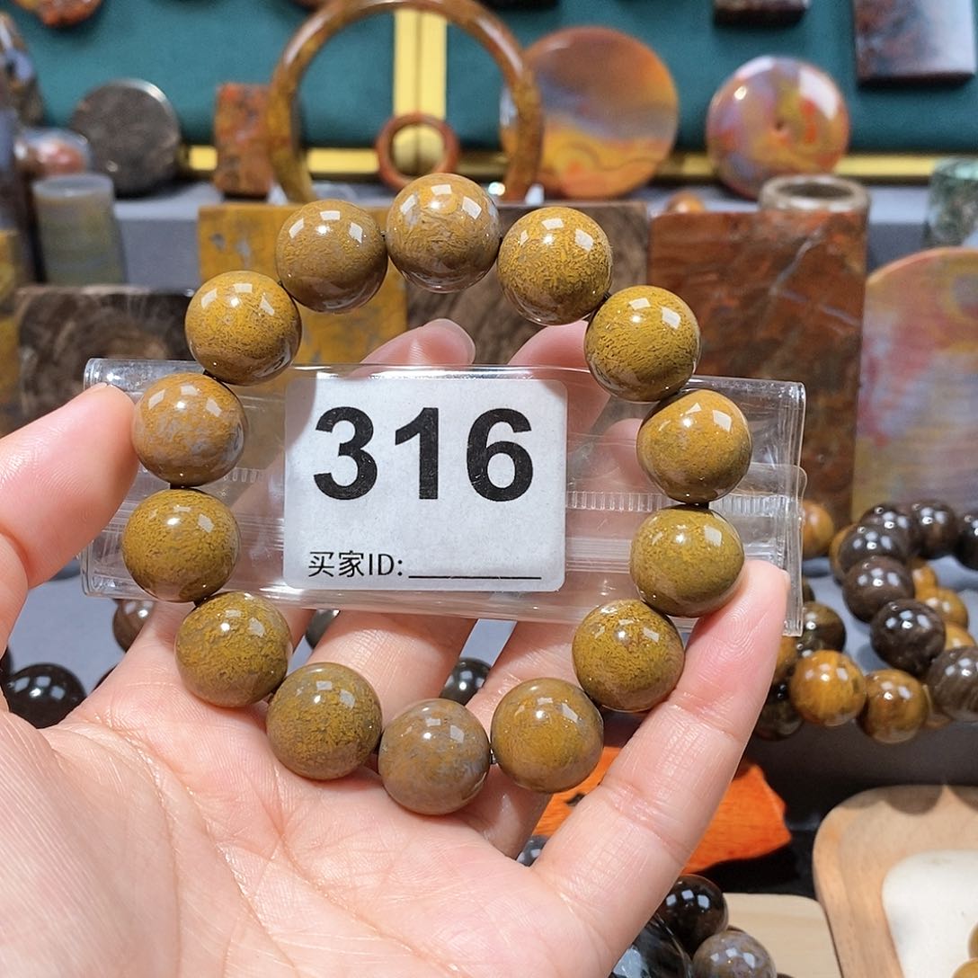 硅化玉天然北票硅化玉手串未镶嵌天然北票硅化玉手串