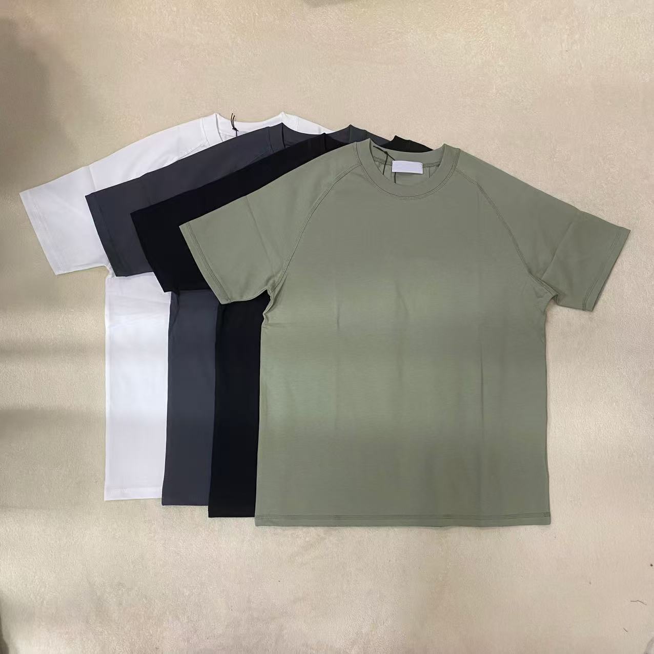 Sweet DD四色背后圆盘标短袖T恤