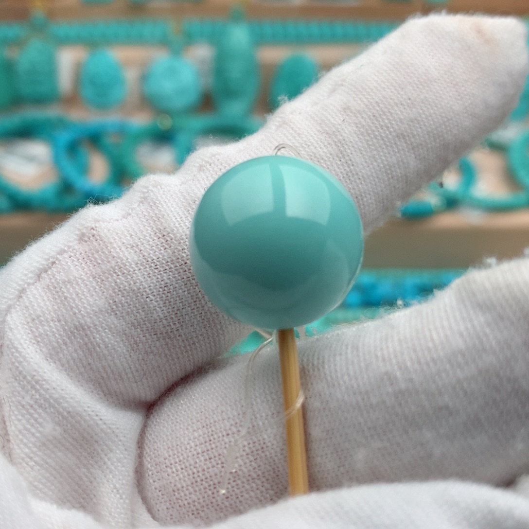 绿松石未镶嵌珠宝奇石16.9mm