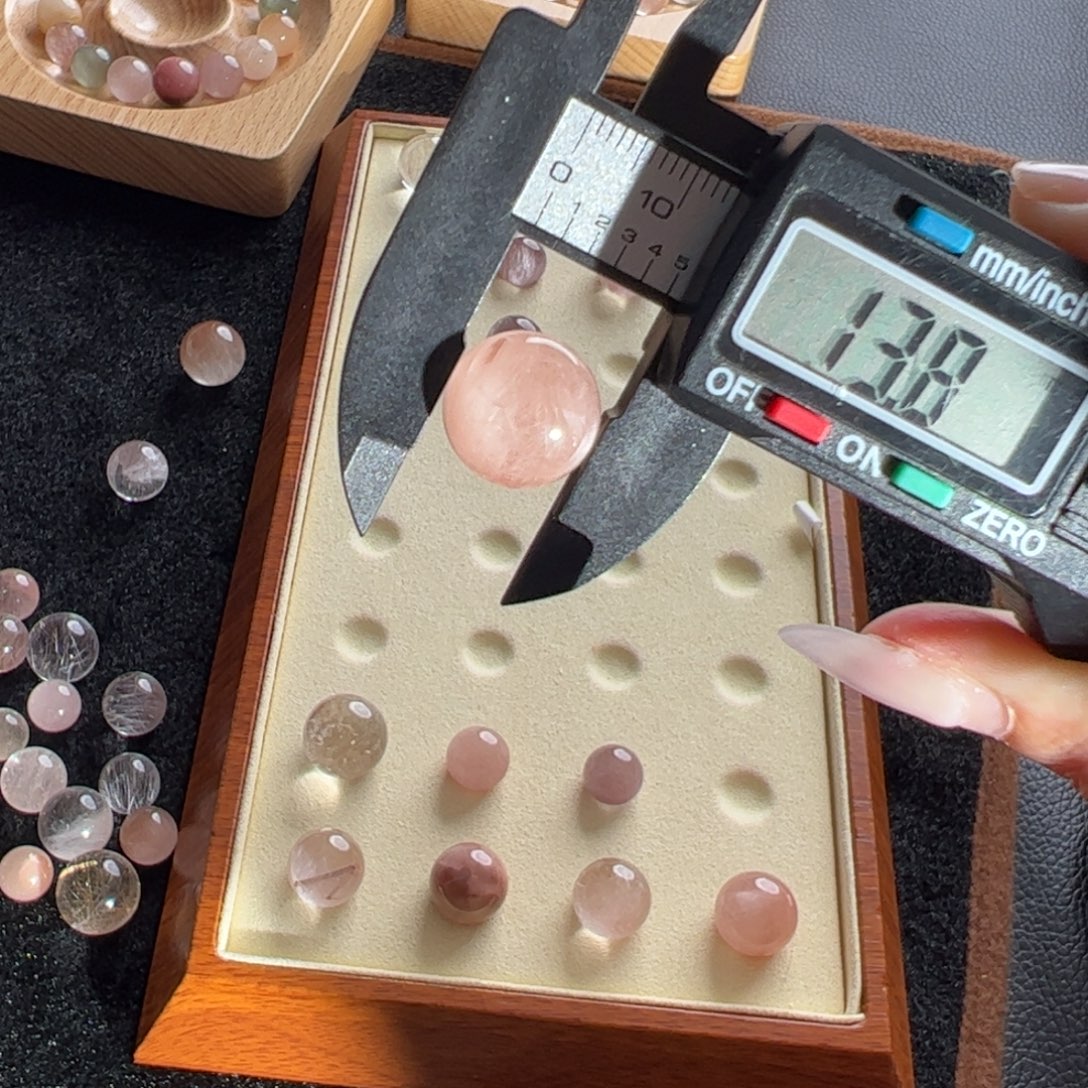 小****手链水晶未镶嵌13.8m定制通孔不退不换