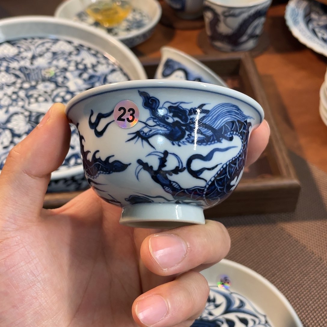 景德镇纯手工手绘龙纹压手杯100cc23号
